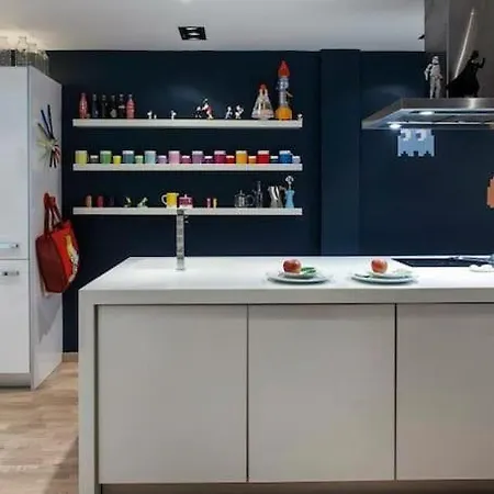 Super Heroes Apartment *